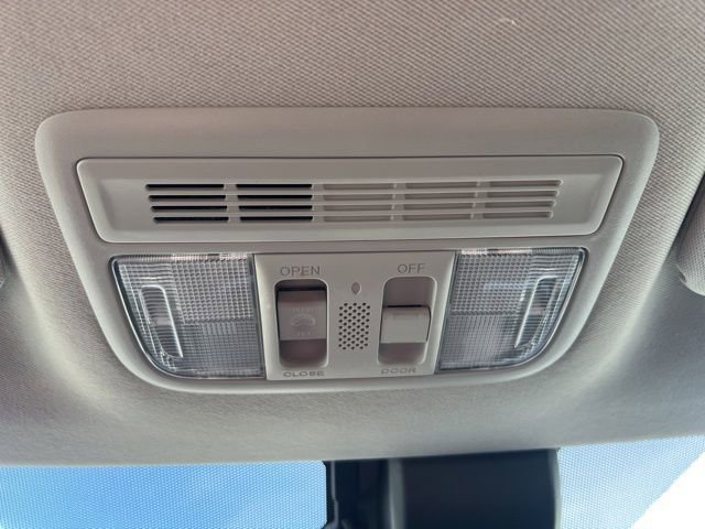 Used 2019 Honda HR-V EX-L image 15