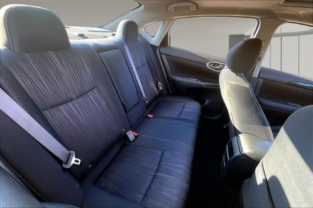 Used 2016 Nissan Sentra SV w/ Style Package FWD image 19