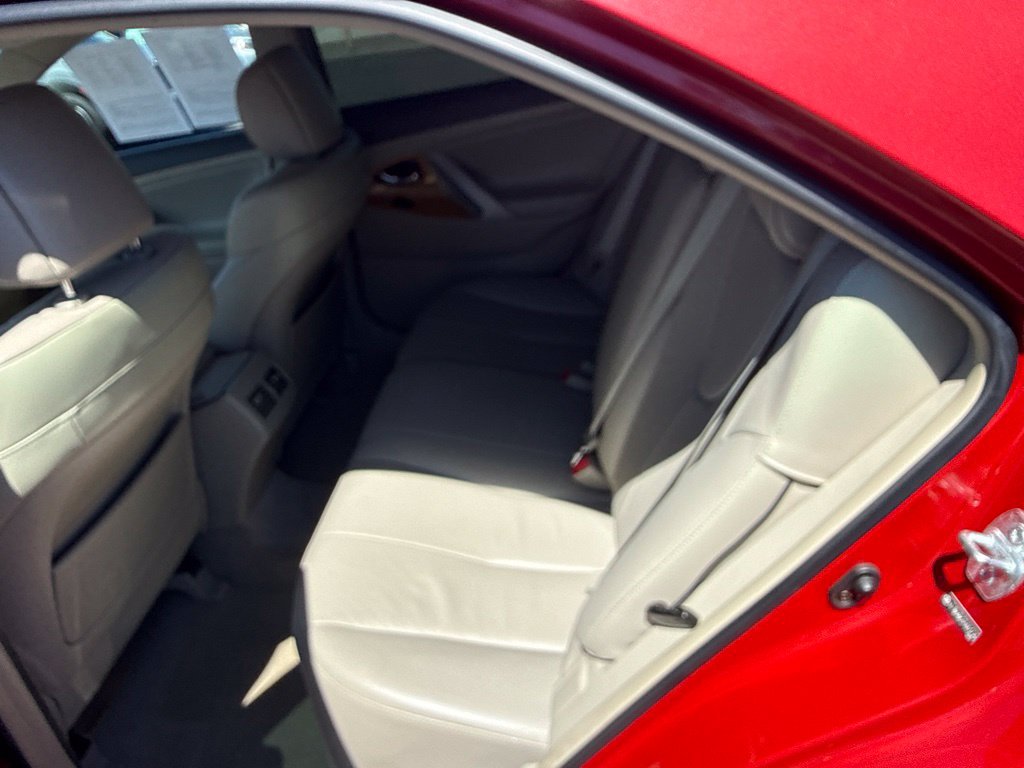 Used 2007 Toyota Camry XLE FWD image 8