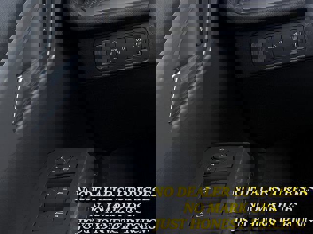 New 2026 Chevrolet Traverse LT image 22