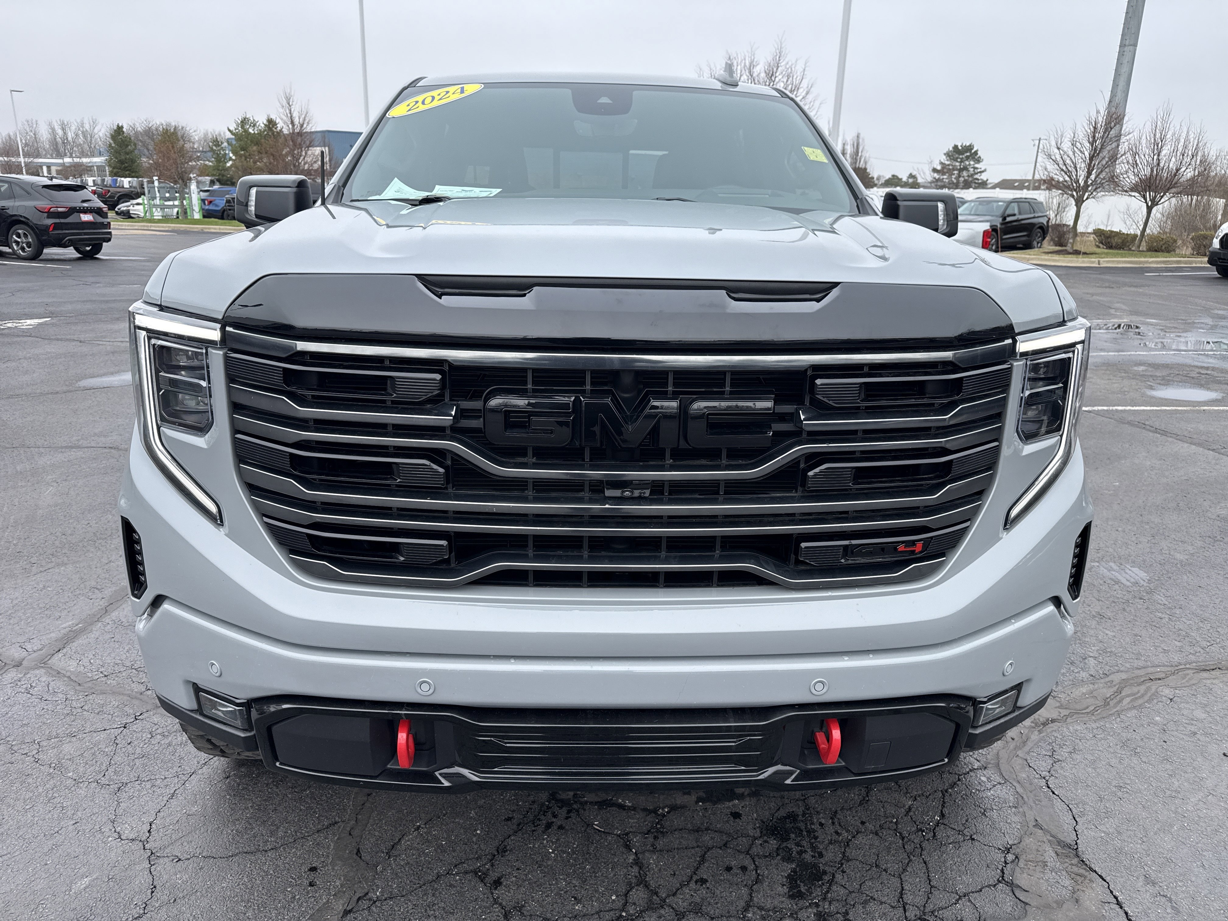 Used 2024 GMC Sierra 1500 AT4 w/ Technology Package image 13