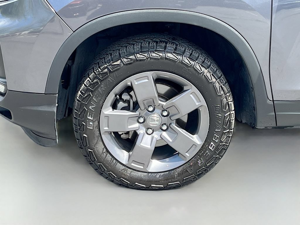 Used 2024 Honda Ridgeline TrailSport image 32