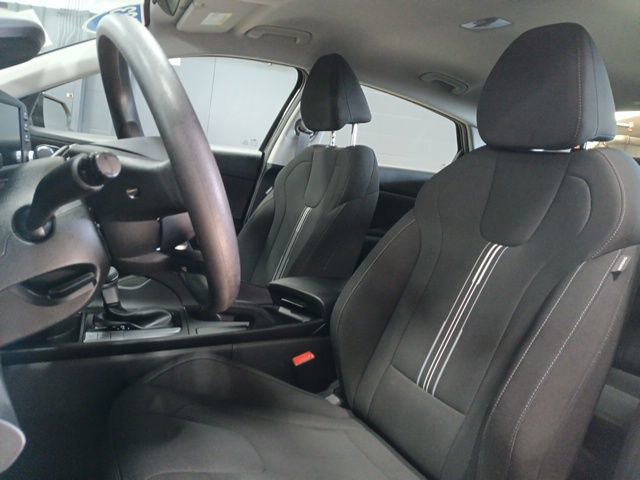 Used 2023 Hyundai Elantra SEL image 13