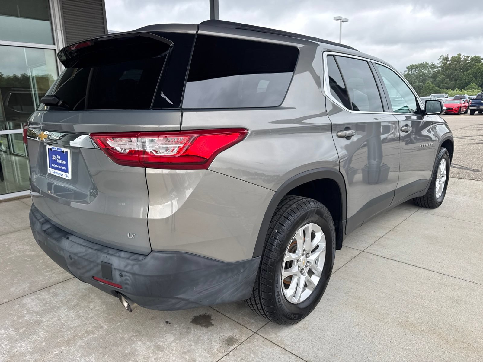 Used 2019 Chevrolet Traverse LT FWD image 8