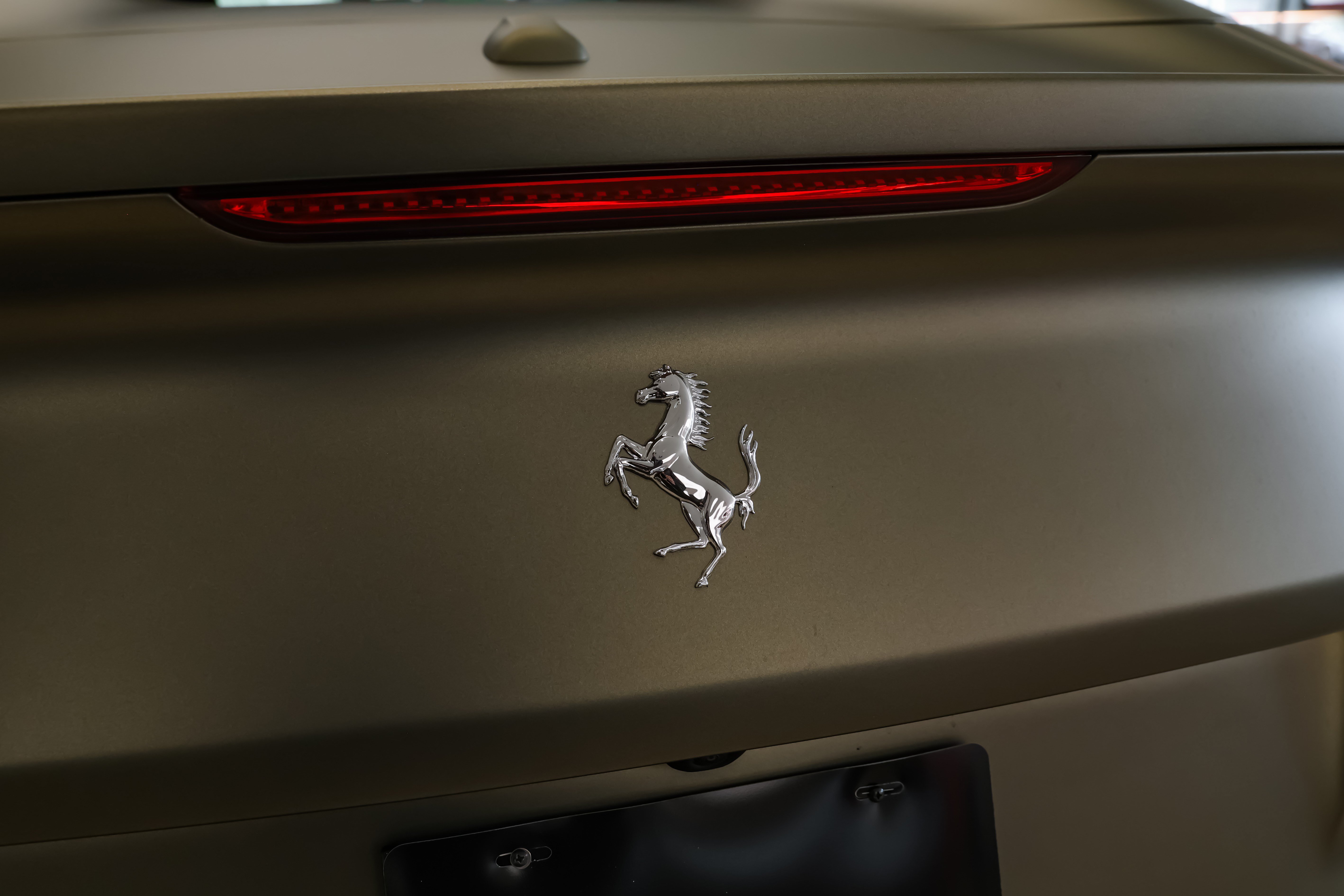 Used 2021 Ferrari 812 GTS RWD image 14