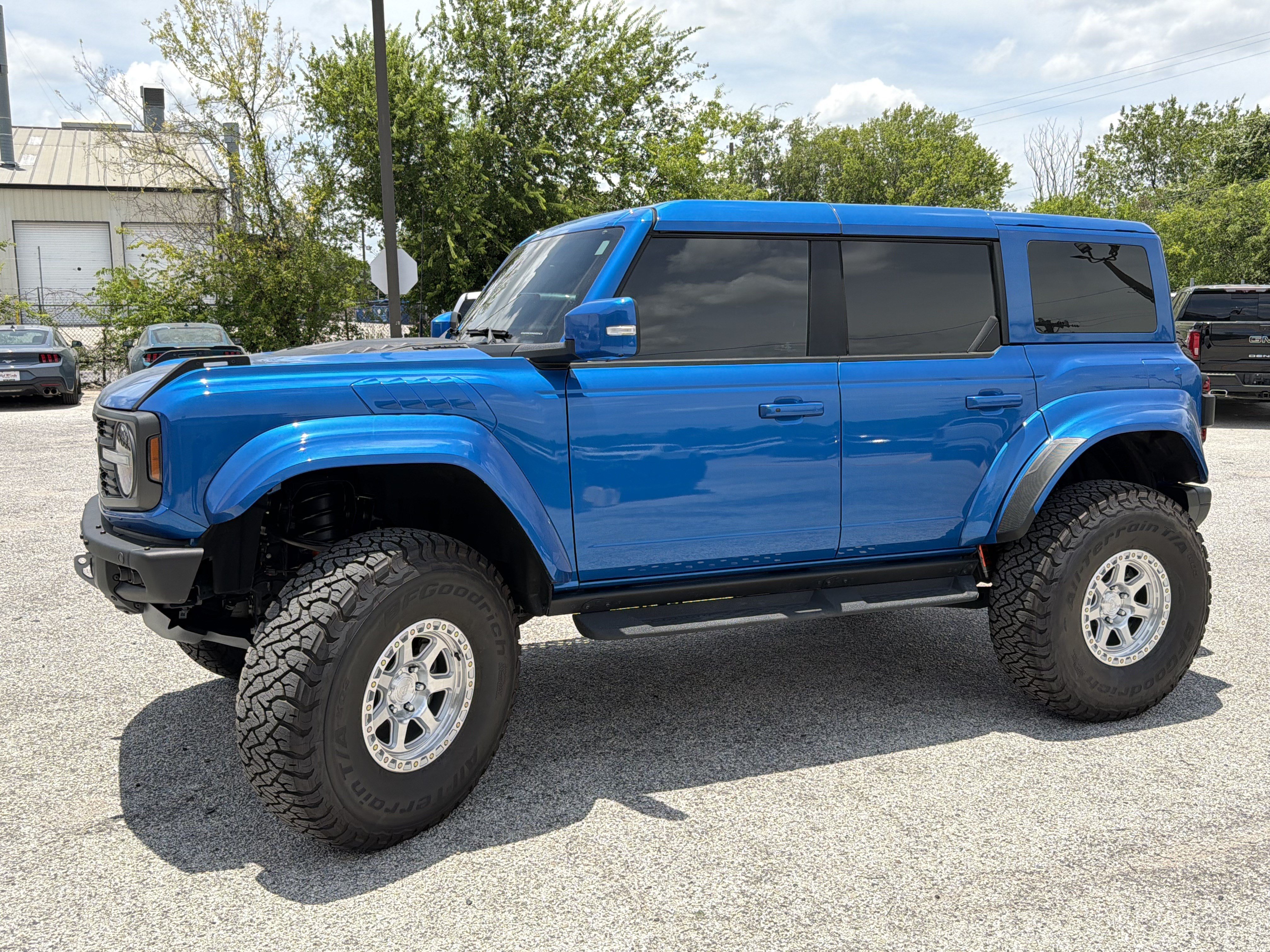 Used 2025 Ford Bronco Raptor w/ Interior Carbon Fiber Pack AWD/4WD image 10