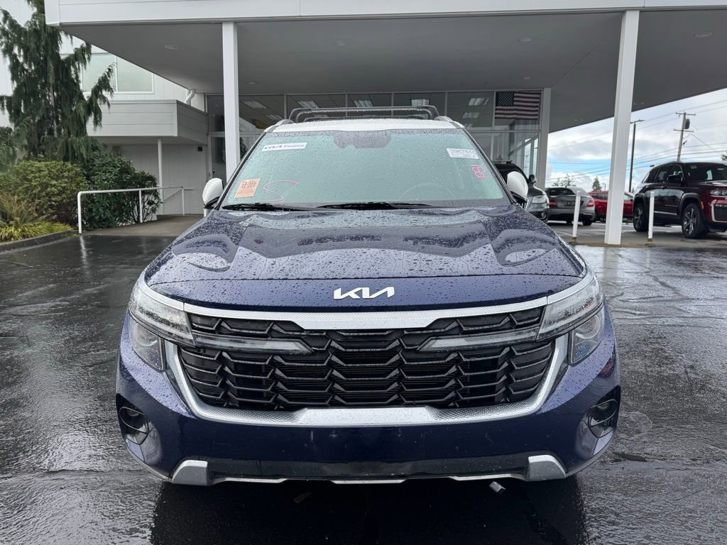 Used 2024 Kia Seltos S image 2