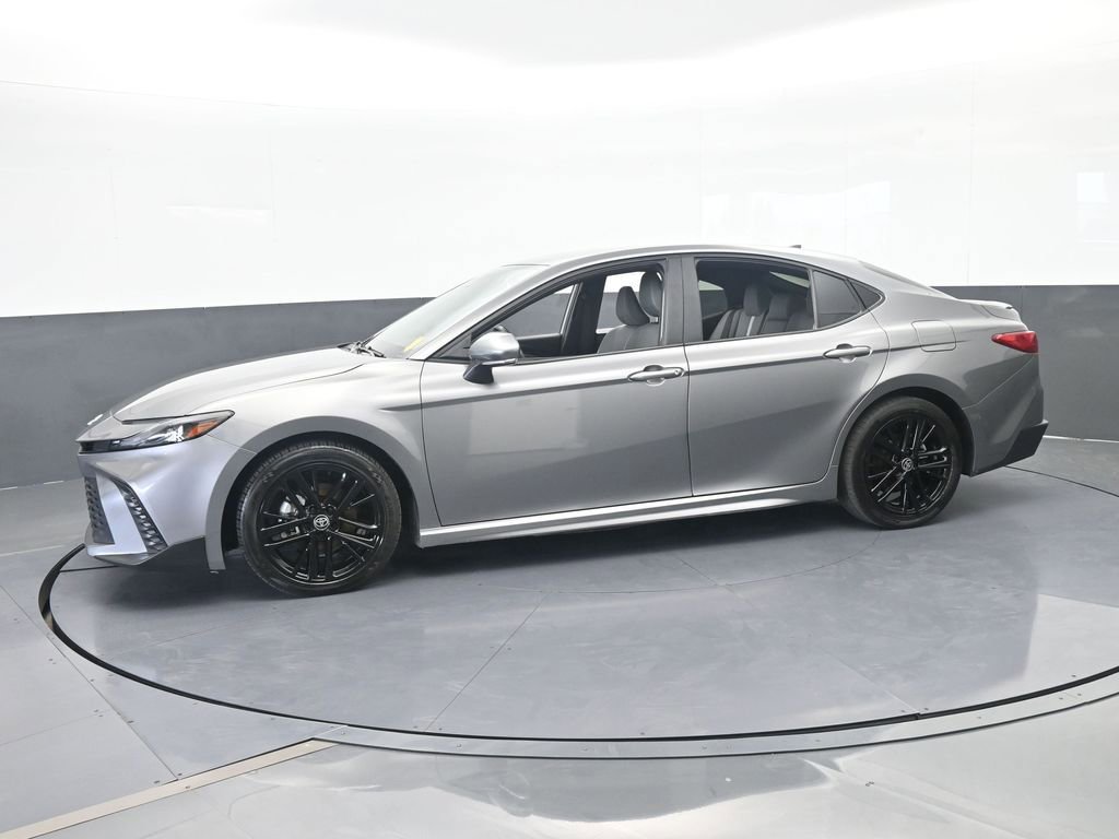 Used 2025 Toyota Camry SE w/ Multimedia Upgrade Package FWD image 2