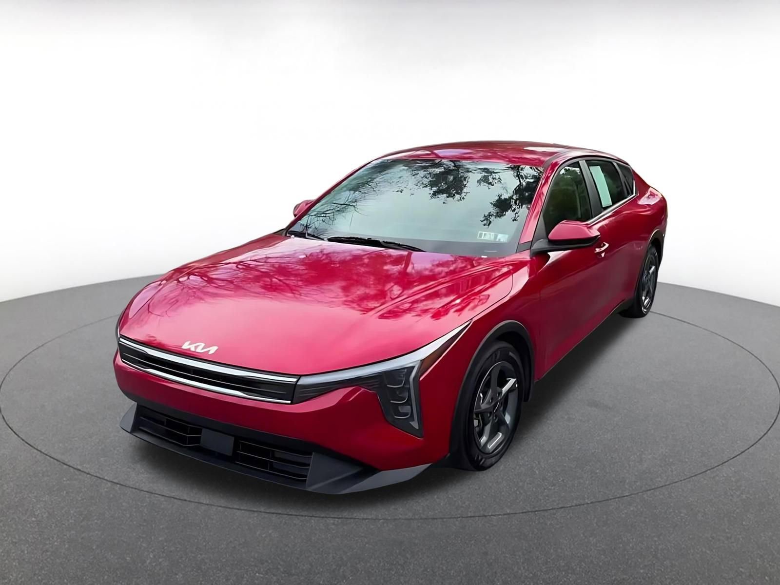 Used 2025 Kia K4 LXS image 7