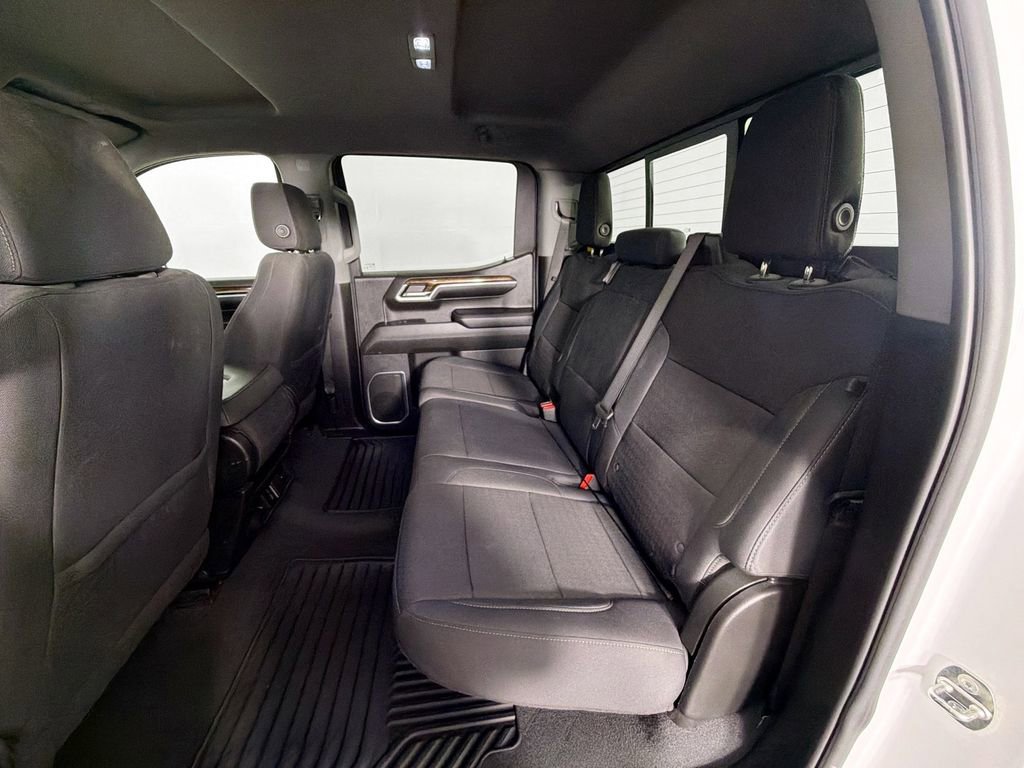 Used 2024 GMC Sierra 1500 SLE w/ Preferred Package image 25