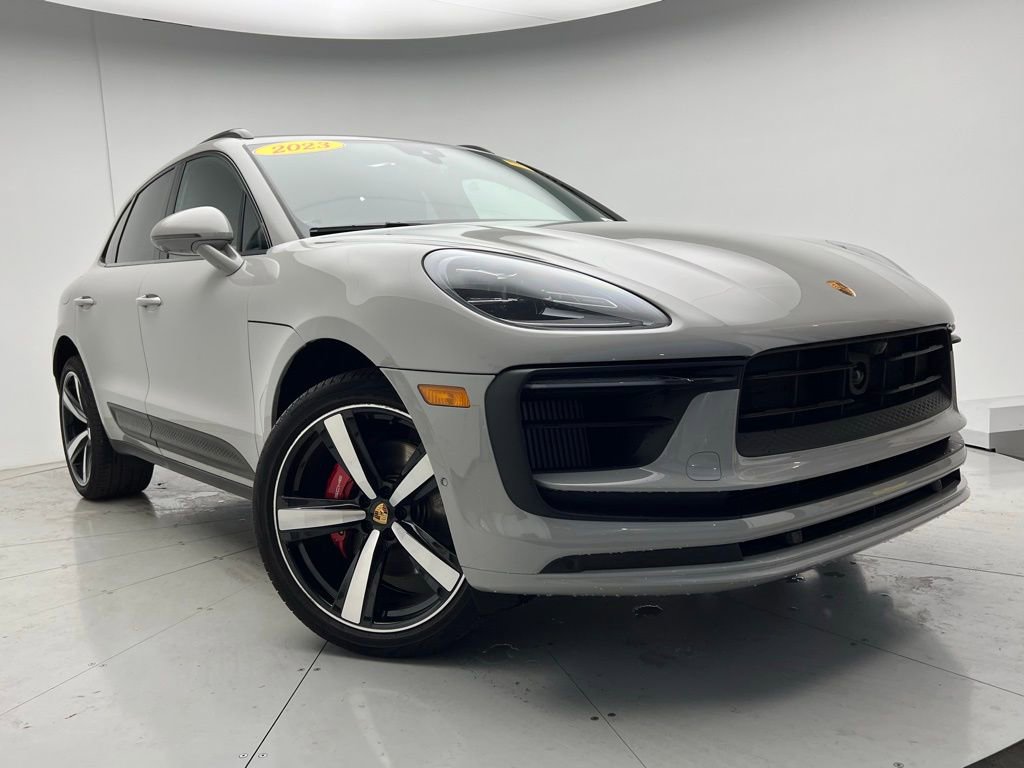 Used 2023 Porsche Macan S image 24