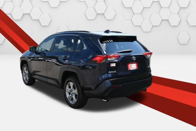 Used 2025 Toyota RAV4 XLE FWD image 3