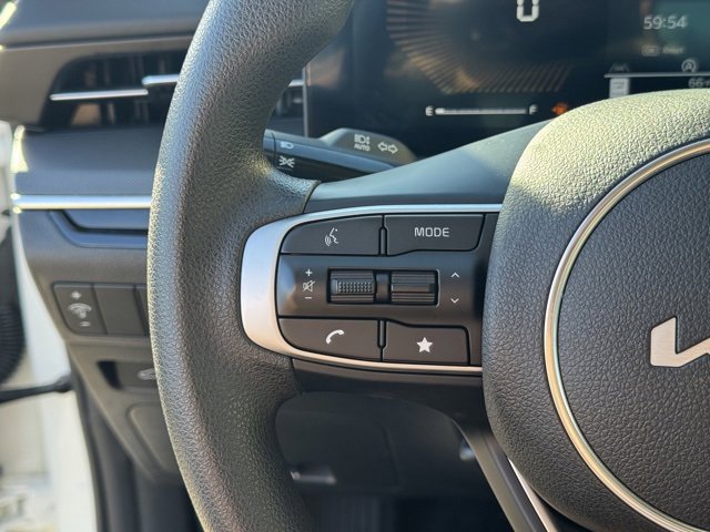 Used 2025 Kia K5 LXS image 22