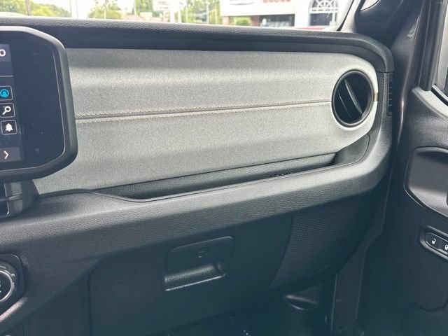Used 2024 Jeep Wrangler Unlimited Sport AWD/4WD image 3
