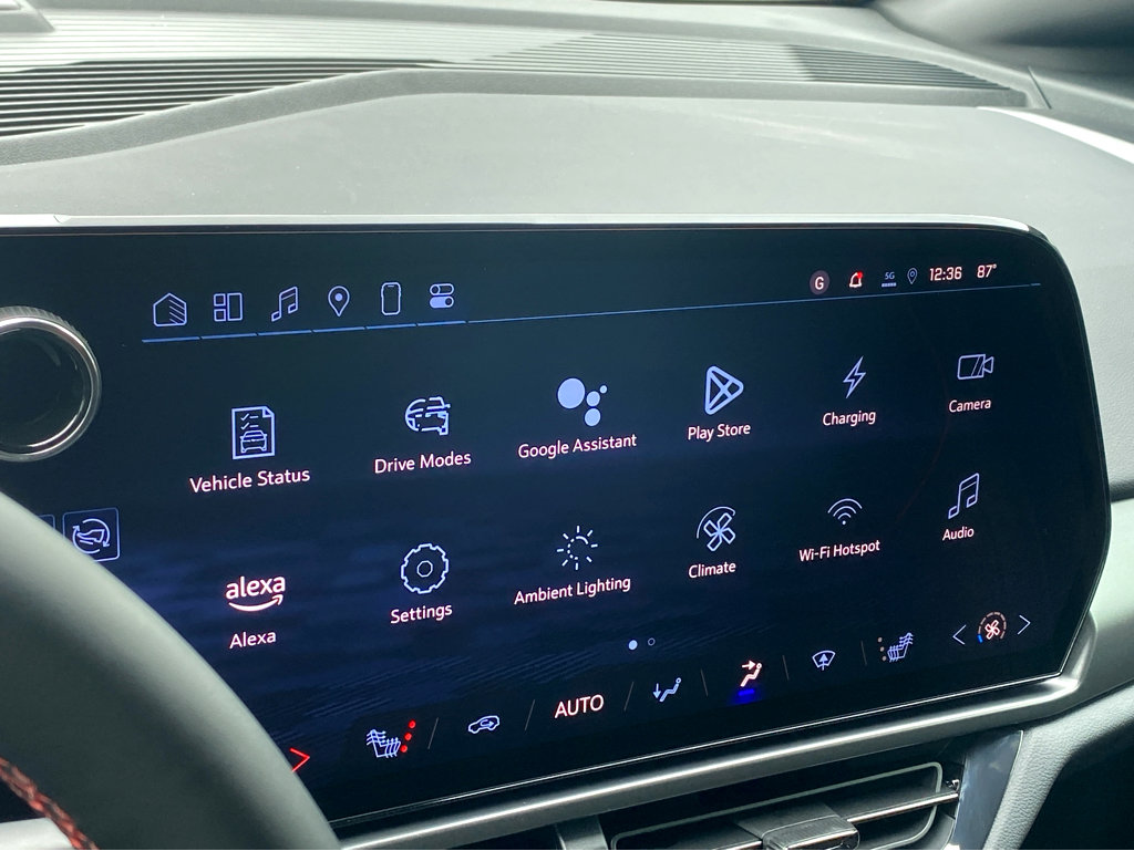 New 2025 Chevrolet Equinox EV RS image 35