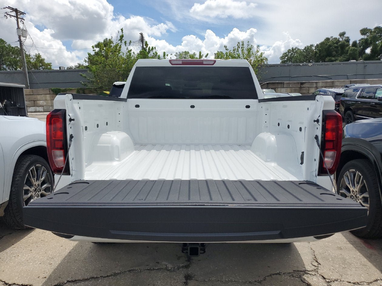 New 2026 GMC Sierra 1500 Pro w/ Graphite Edition AWD/4WD image 9