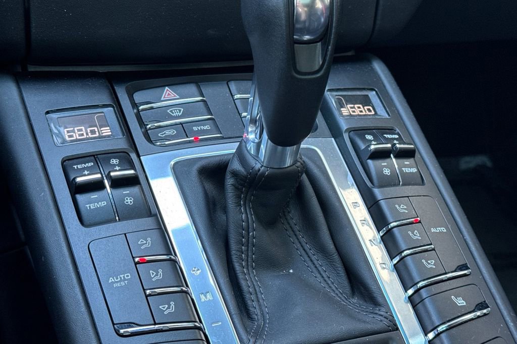 Used 2015 Porsche Macan S AWD/4WD image 22