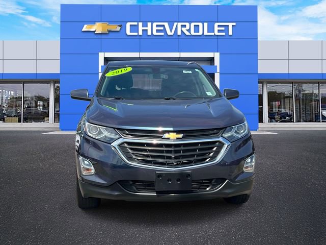 Used 2019 Chevrolet Equinox LT image 2