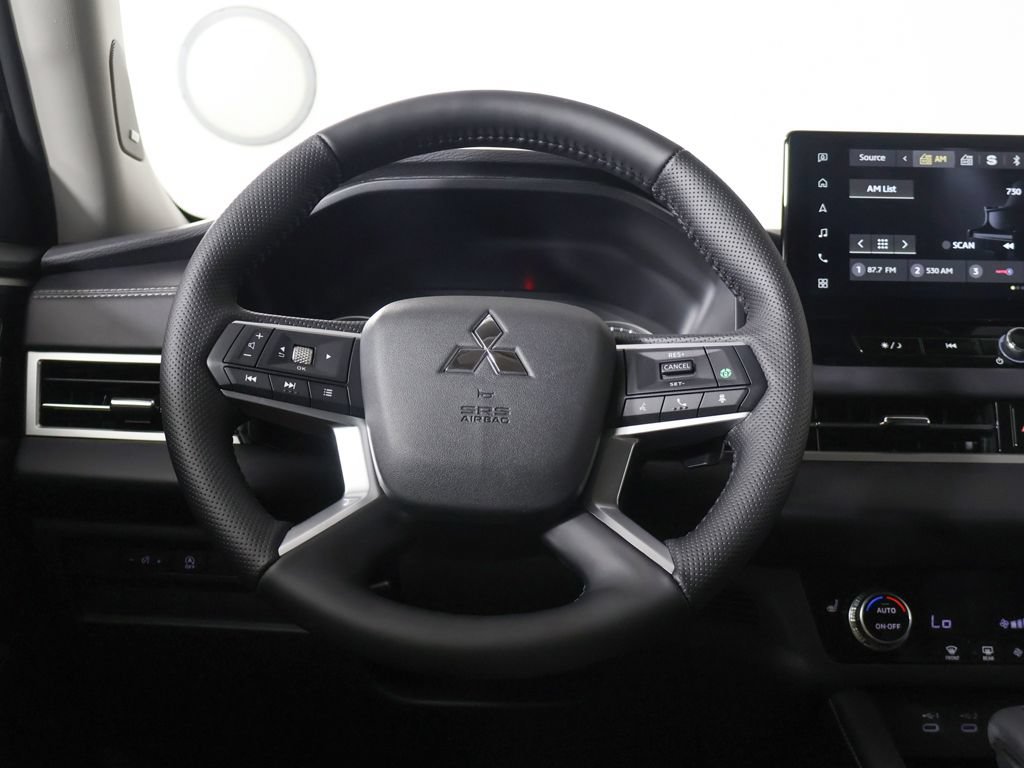 New 2026 Mitsubishi Outlander SE FWD image 39