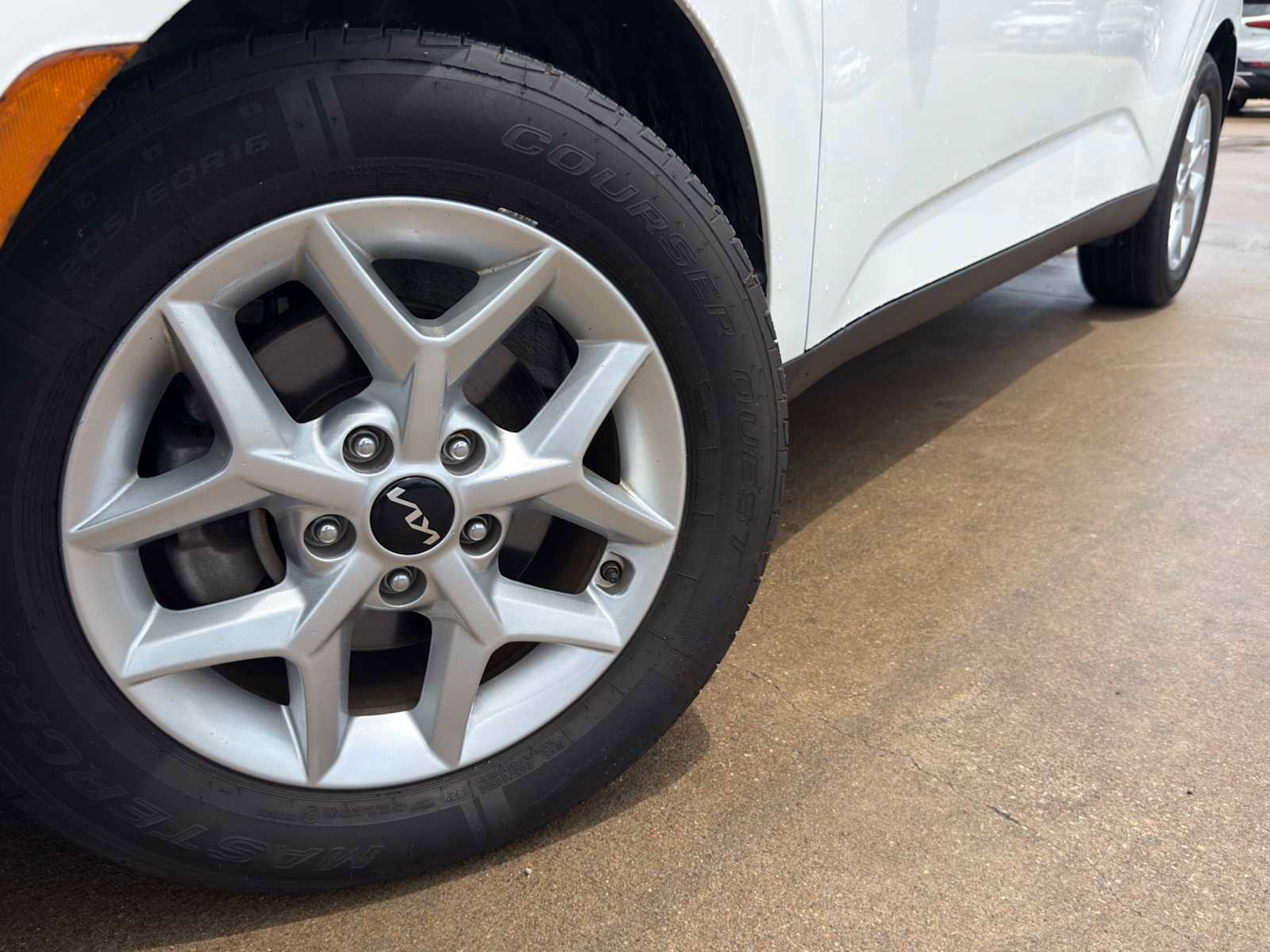 Used 2022 Kia Soul S FWD image 5