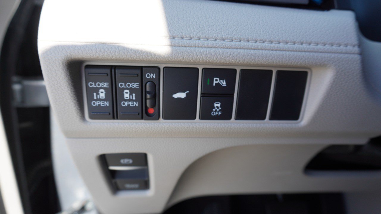 Used 2025 Honda Odyssey Touring image 22