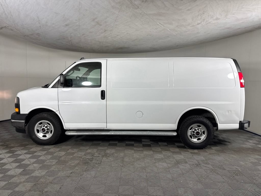 Used 2020 GMC Savana 2500 w/ Driver Convenience Package RWD image 8