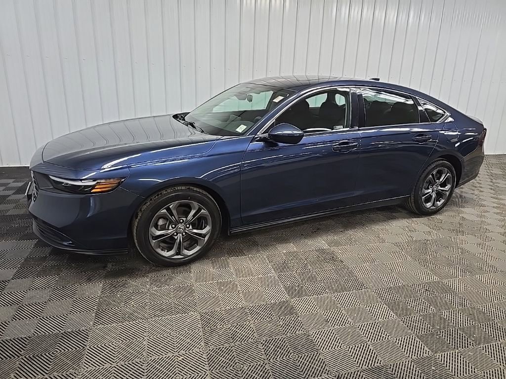 Used 2023 Honda Accord EX image 6