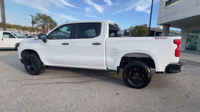Used 2024 Chevrolet Silverado 1500 LT Trail Boss AWD/4WD image 6