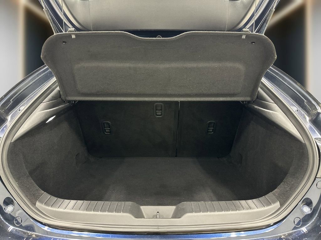 Used 2021 MAZDA MAZDA3 s image 13
