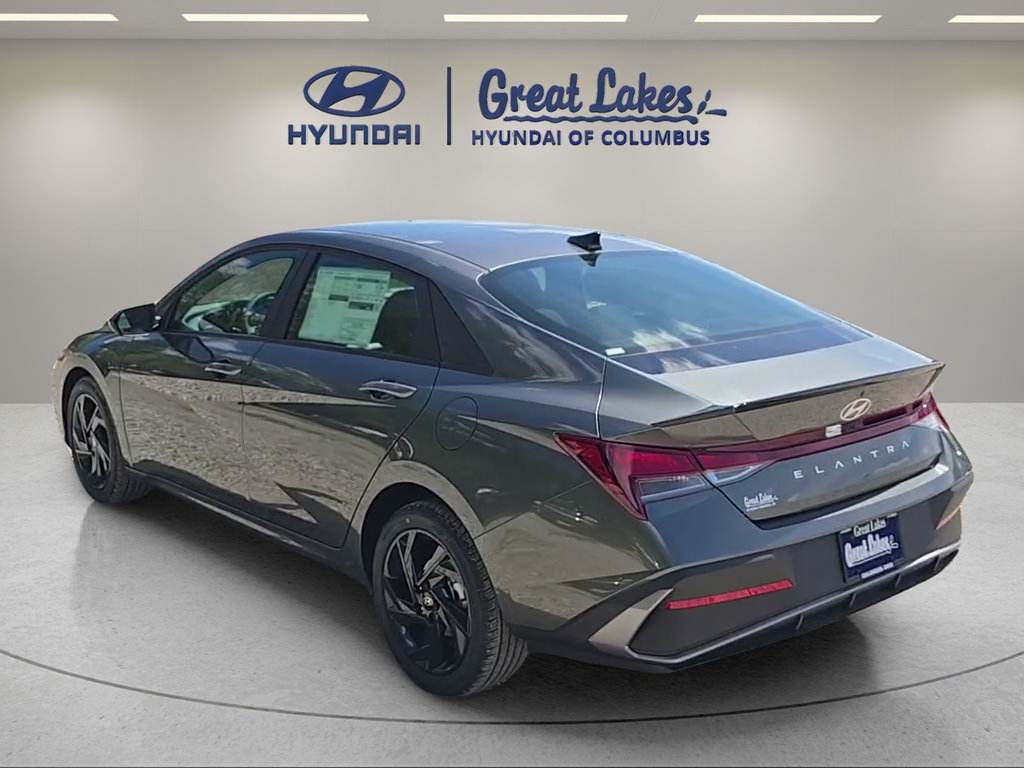 New 2026 Hyundai Elantra Sport FWD image 5