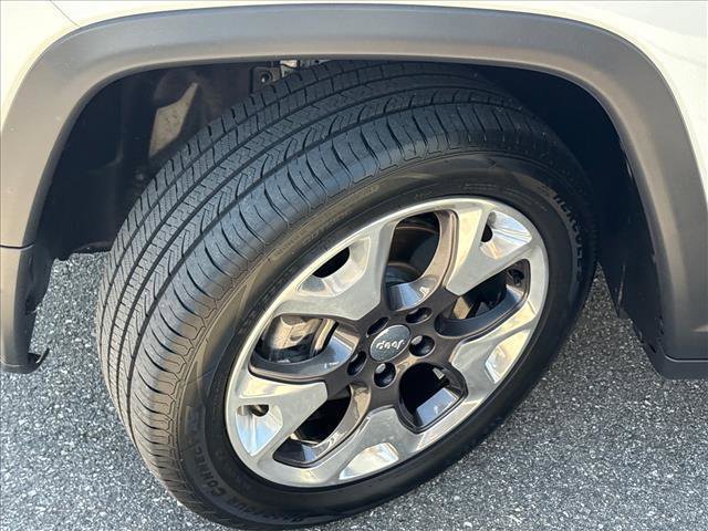 Used 2021 Jeep Compass Limited AWD/4WD image 24