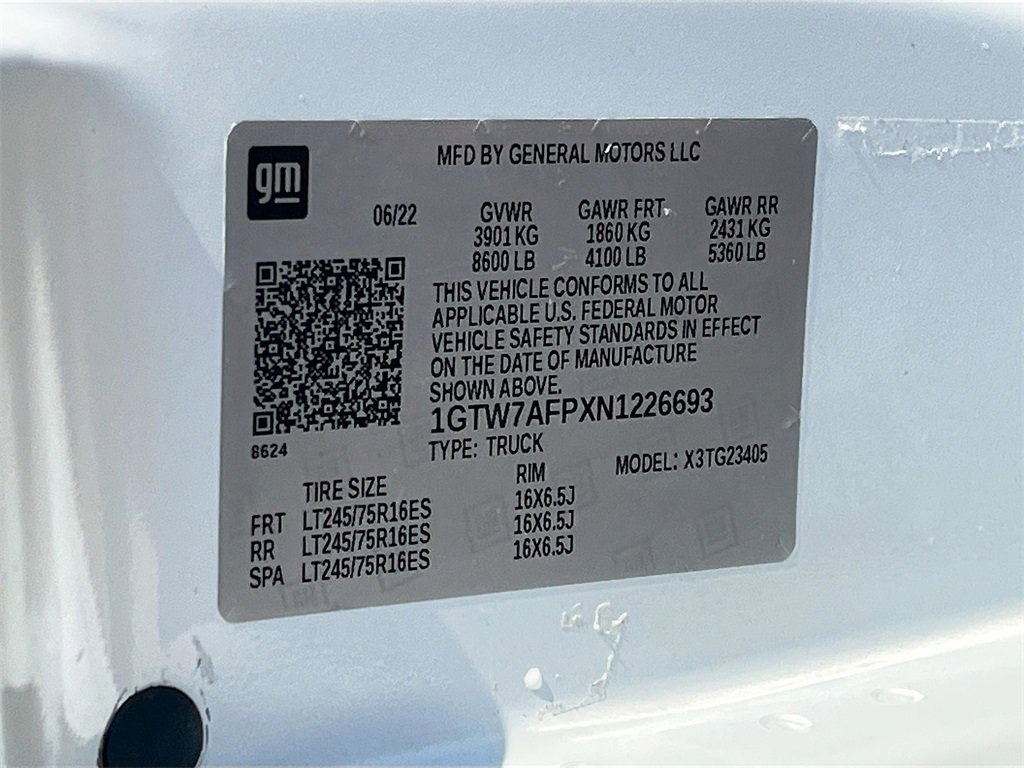 Used 2022 GMC Savana 2500 w/ Driver Convenience Package image 27