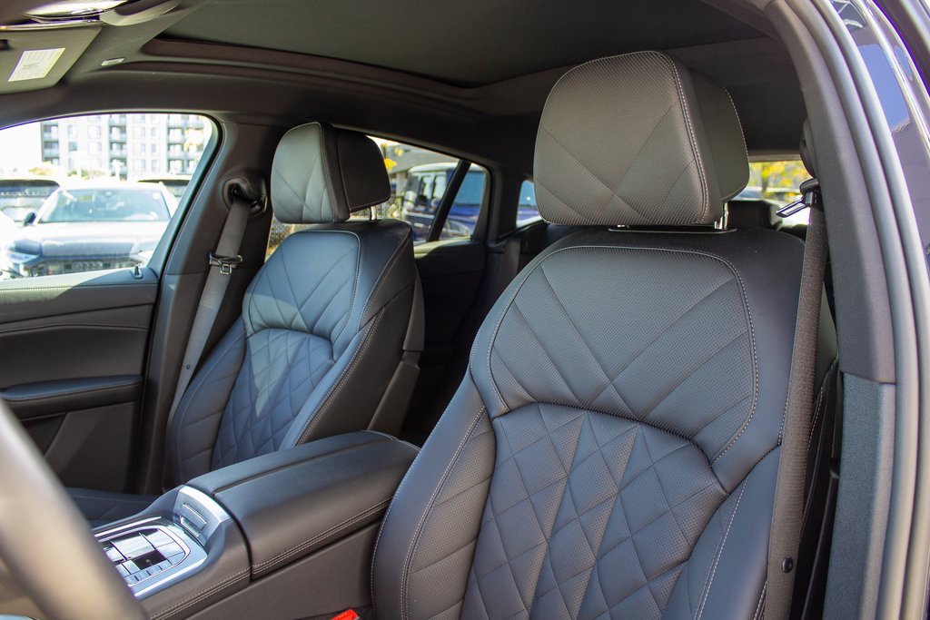 Used 2026 BMW X6 M60i image 12