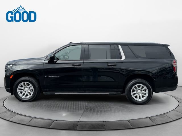 Used 2024 Chevrolet Suburban LT image 2
