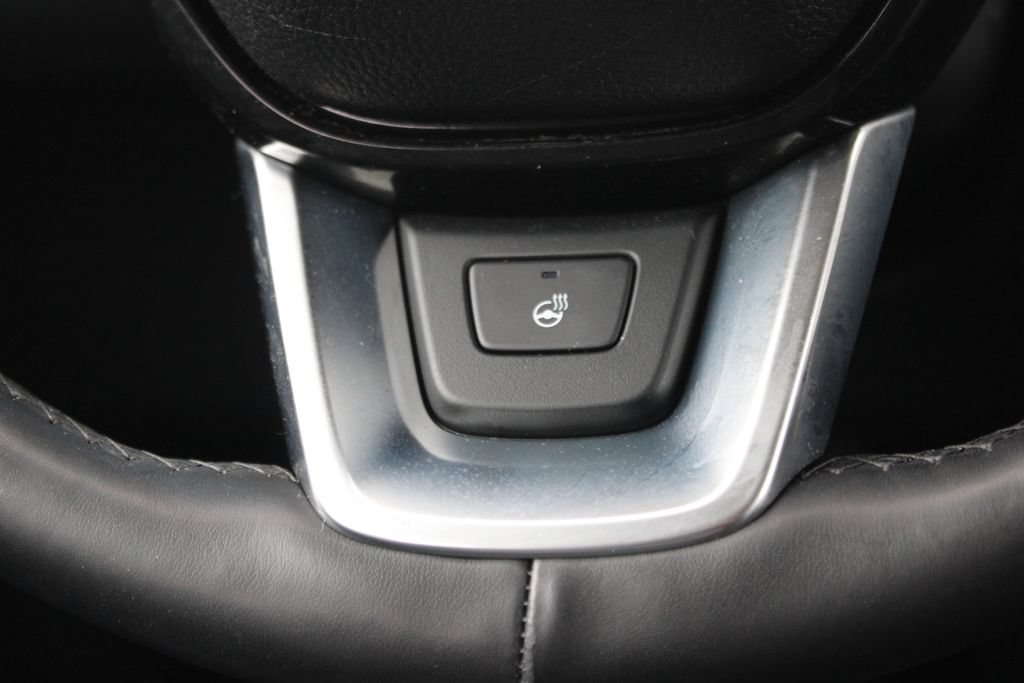 Certified 2025 Honda Pilot Touring image 21