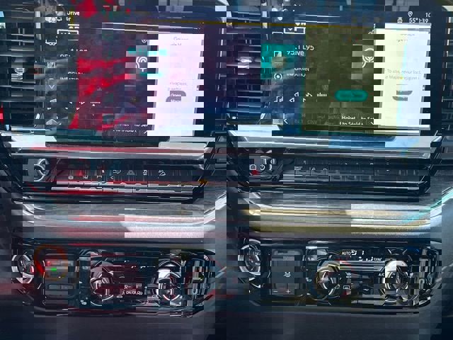 Used 2024 Chevrolet Silverado 2500 LTZ w/ LTZ Plus Package image 22