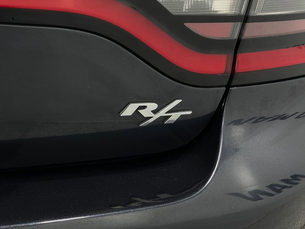 Used 2018 Dodge Charger R/T w/ Plus Group image 35