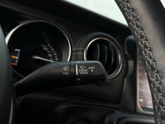 Used 2022 Jeep Wrangler Unlimited Sahara w/ Cold Weather Group image 13