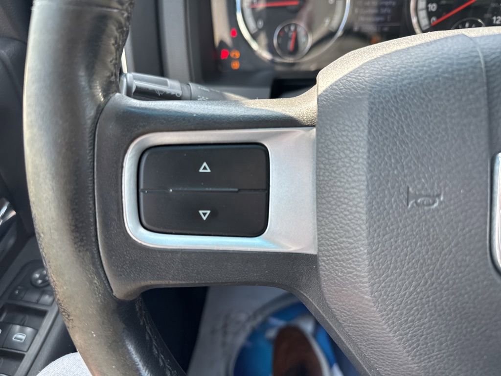 Used 2009 Dodge Ram 1500 Truck Laramie image 11