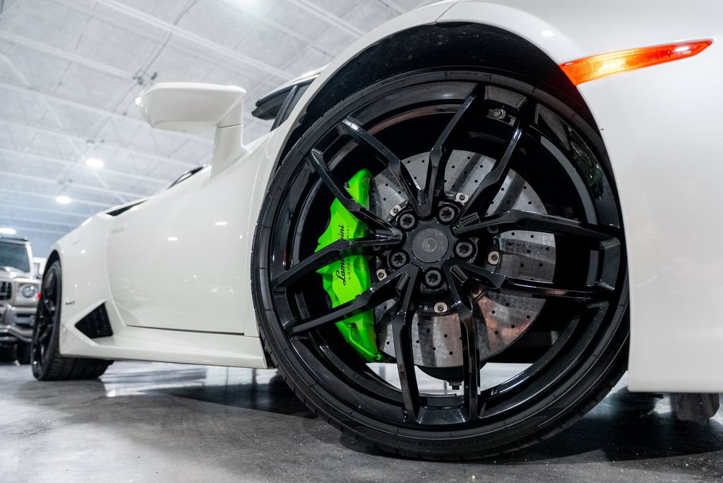 Used 2016 Lamborghini Huracan LP 610-4 AWD/4WD image 80