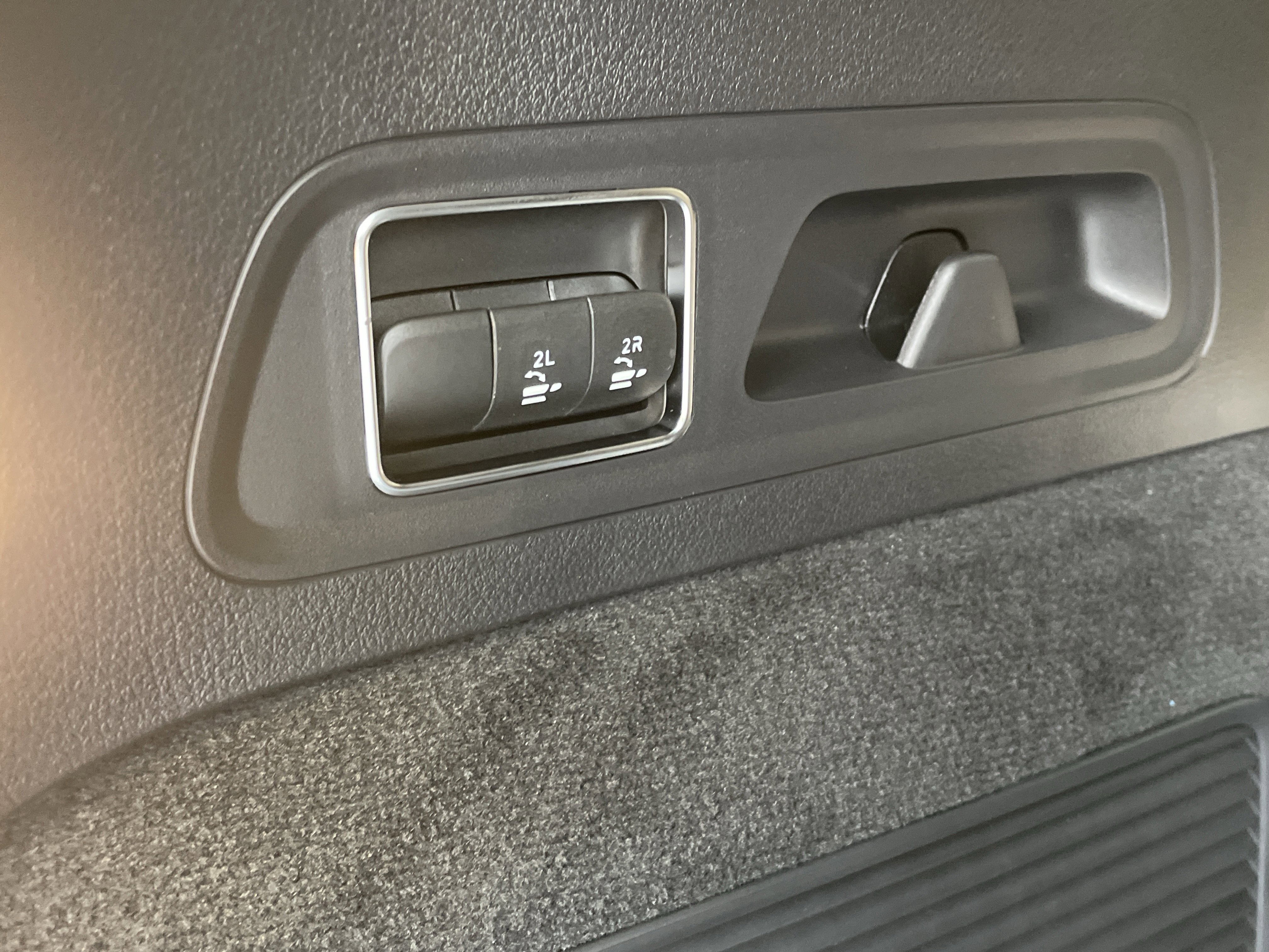 New 2026 Mercedes-Benz GLS 450 4MATIC image 10