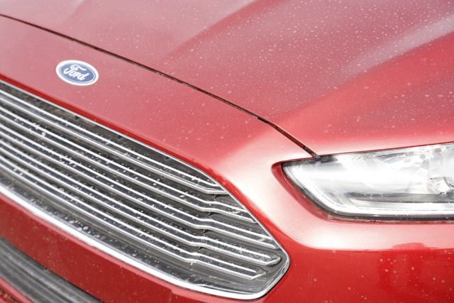 Used 2013 Ford Fusion SE image 12