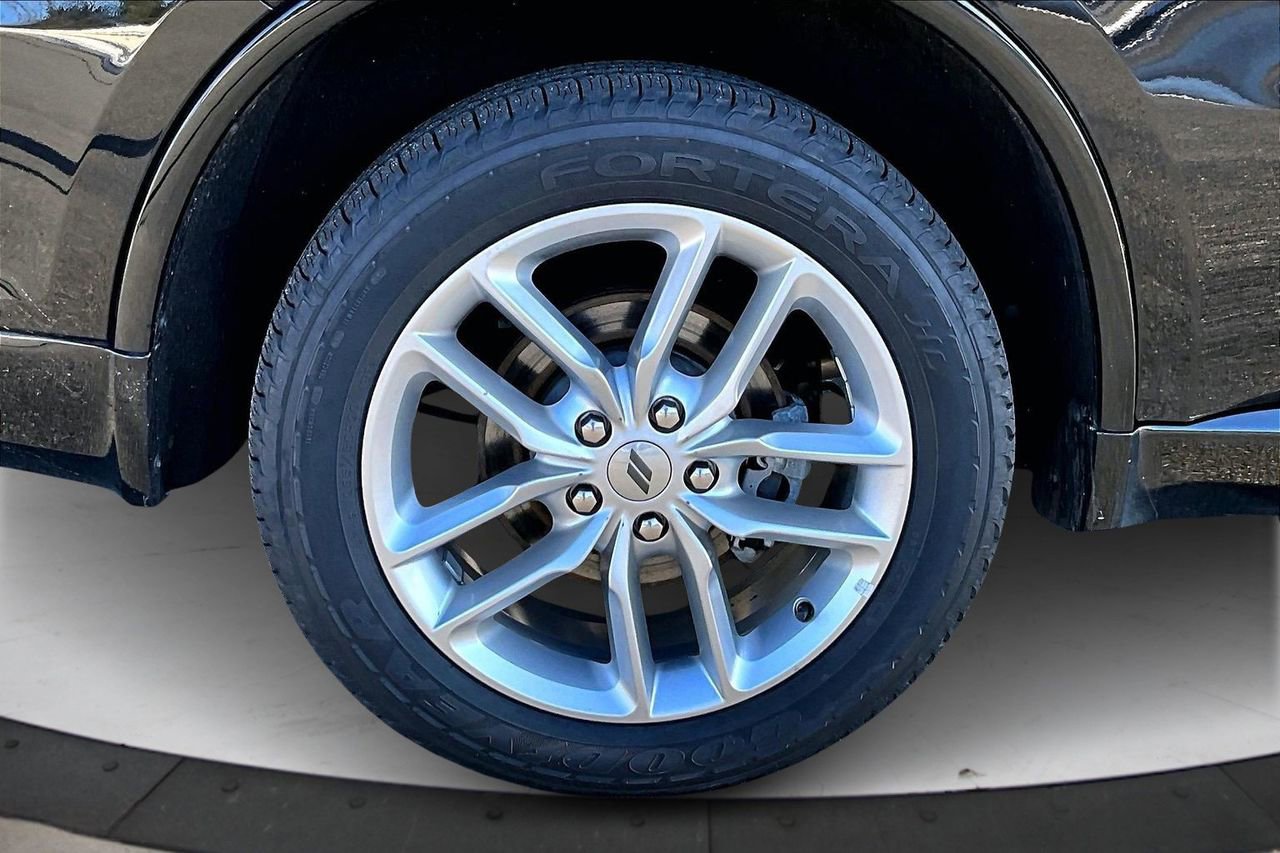 Used 2024 Dodge Durango GT image 37