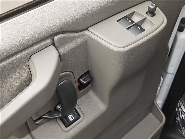 Used 2023 Chevrolet Express 3500 LS RWD image 11