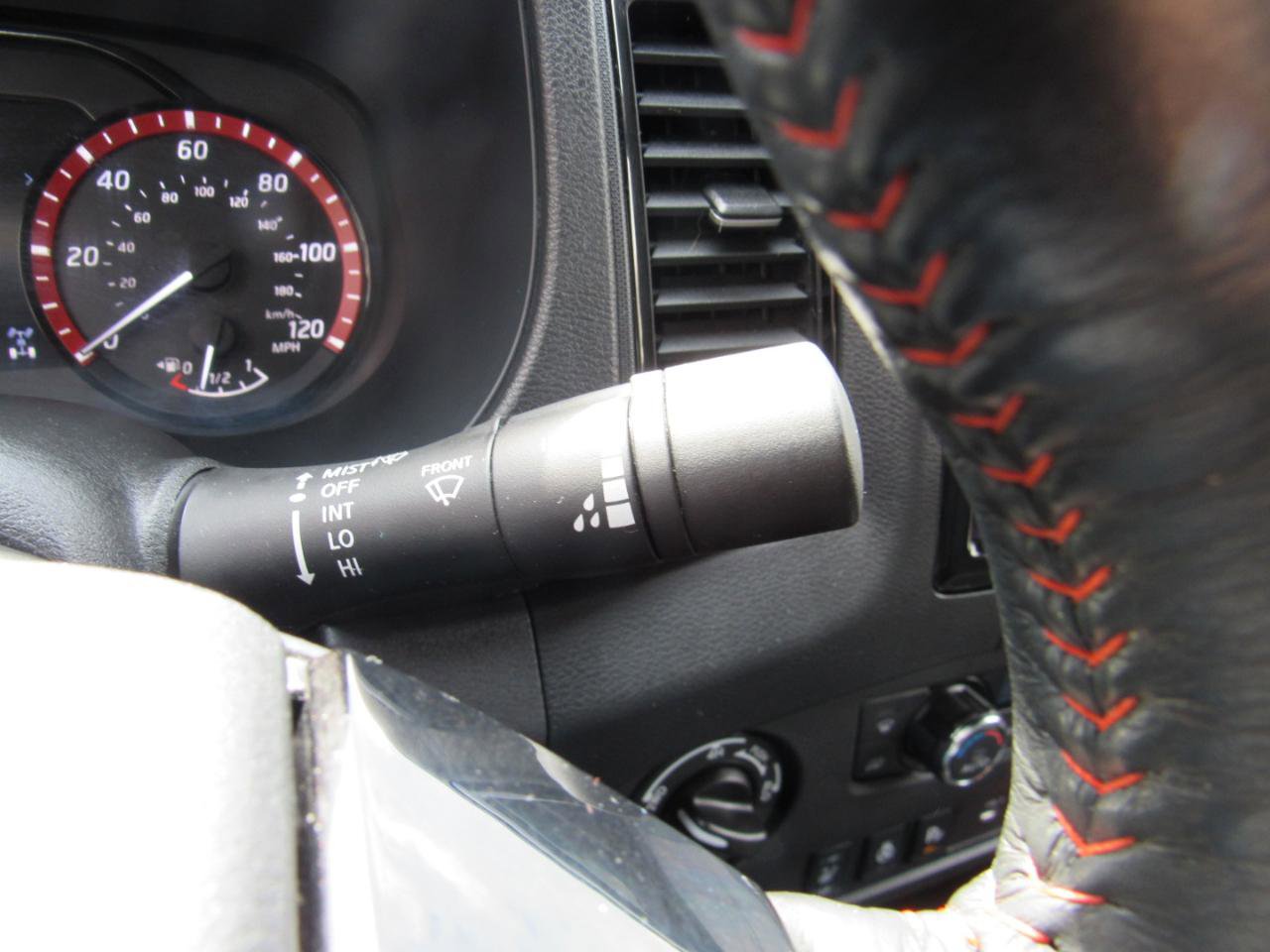 Used 2023 Nissan Frontier PRO-4X w/ Pro-4X Premium Package image 29