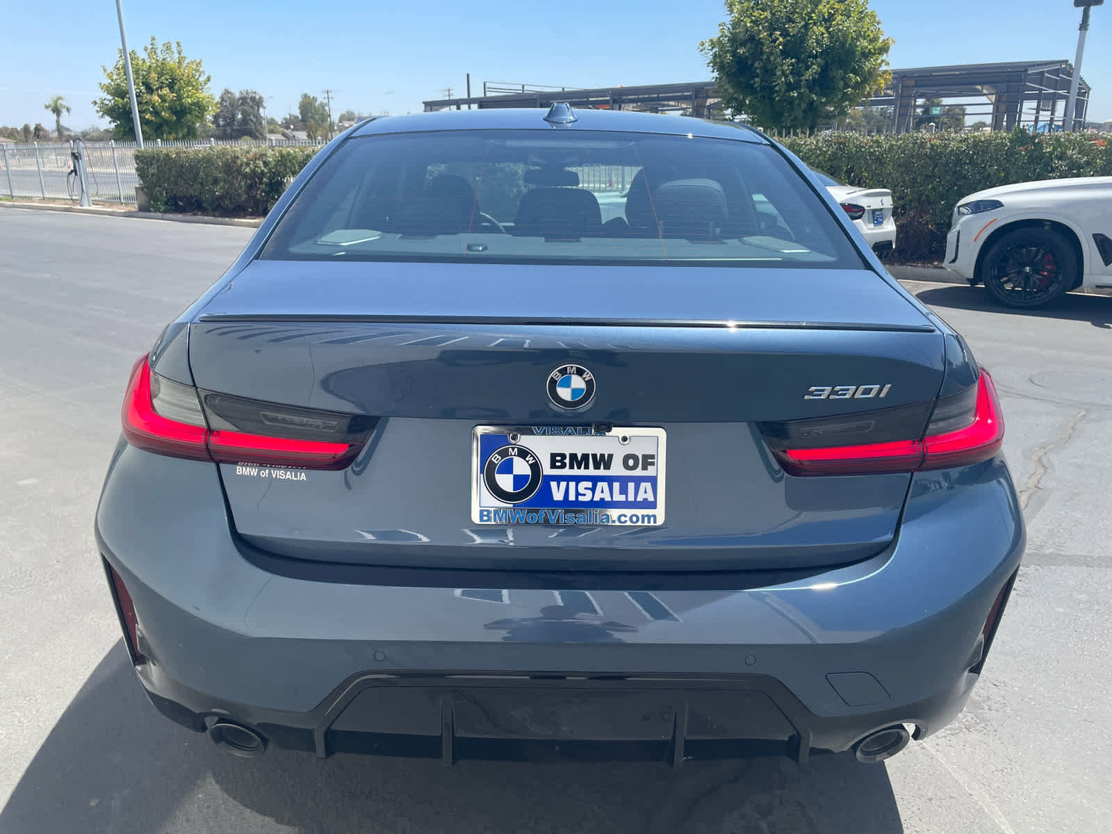 New 2025 BMW 330i Sedan w/ M Sport Package image 4