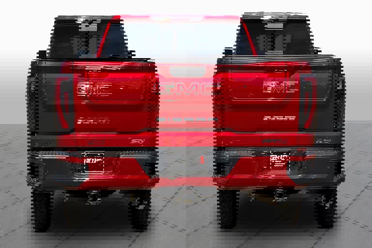 Used 2024 GMC Sierra 2500 AT4 w/ AT4 Premium Plus Package image 5