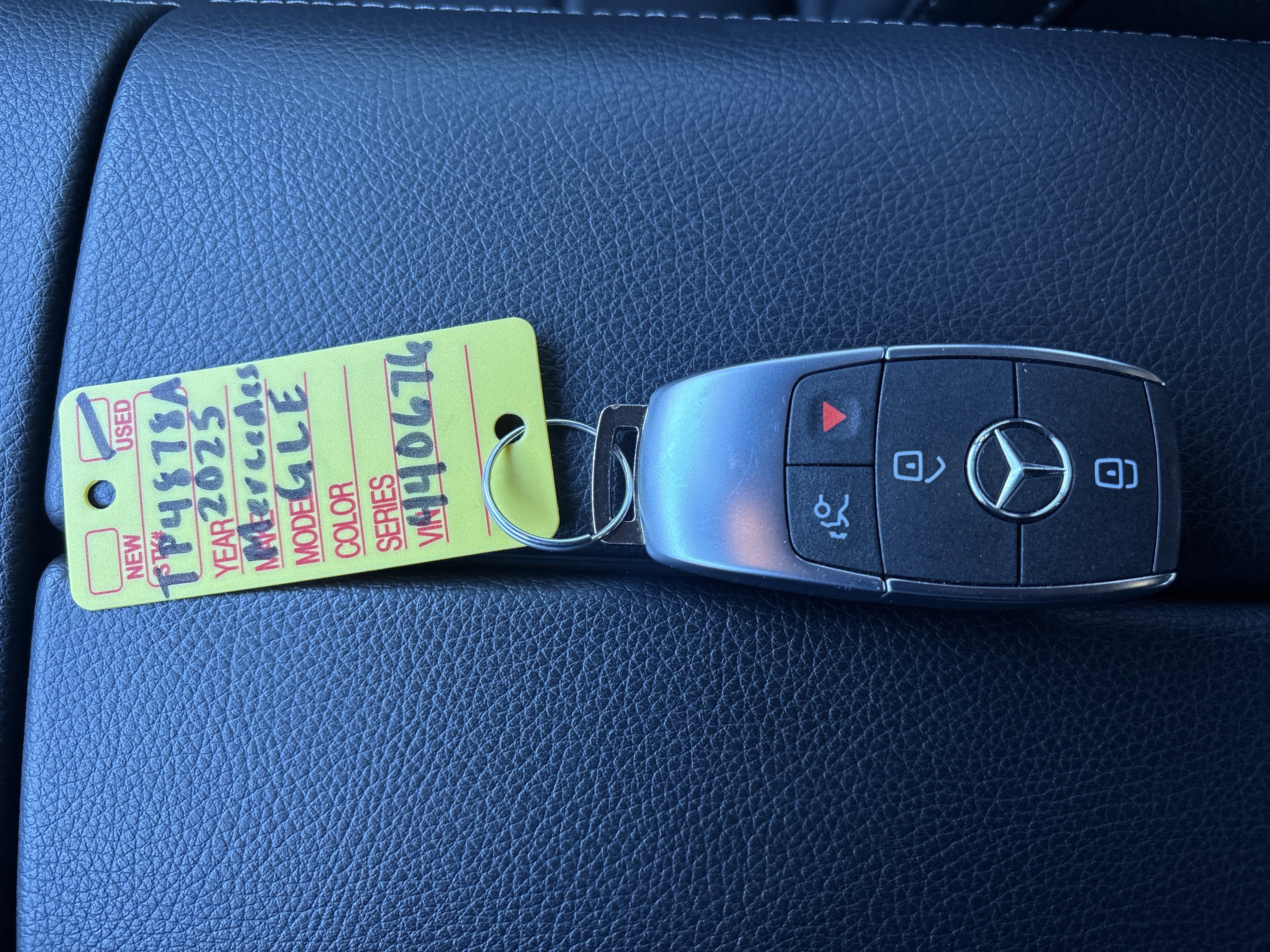Used 2025 Mercedes-Benz GLE 350 4MATIC image 30
