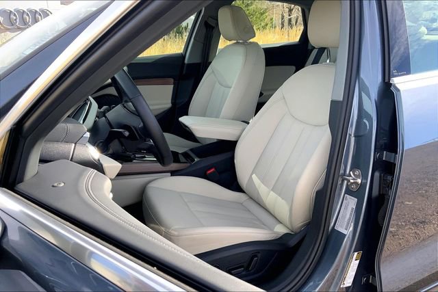 Certified 2025 Audi A5 2.0T Premium Plus w/ Premium Plus image 17