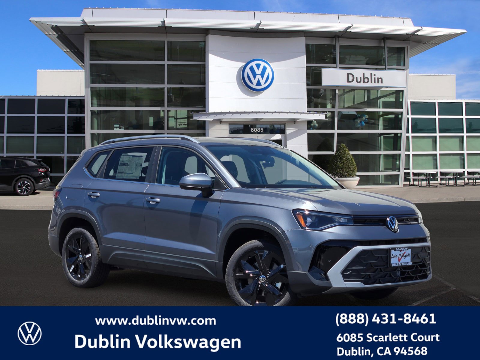 New 2026 Volkswagen Taos SE FWD image 1